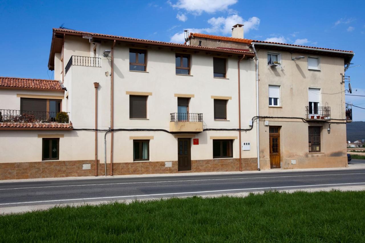 Apartamento Turistico Acedo Bagian luar foto